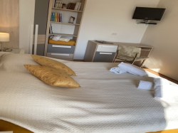 Apartments Villa Vesna - Family apartments Crikvenica