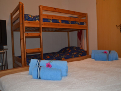 Apartamenty Apartmani Darija & Pero Pučišća (Wyspa Brač)