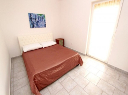 Apartments Marija Vidalici (Island Pag)